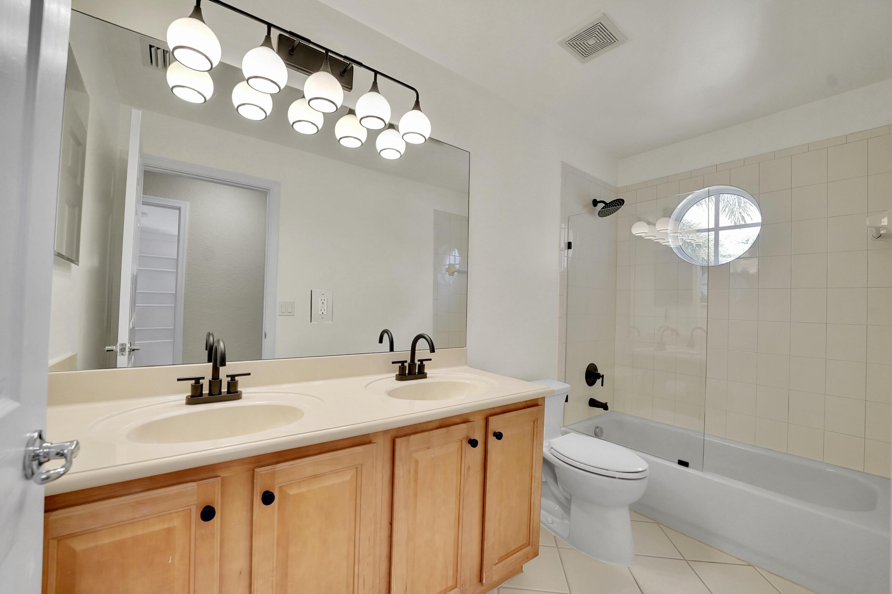 CANYON LAKES PL 6 - Residential