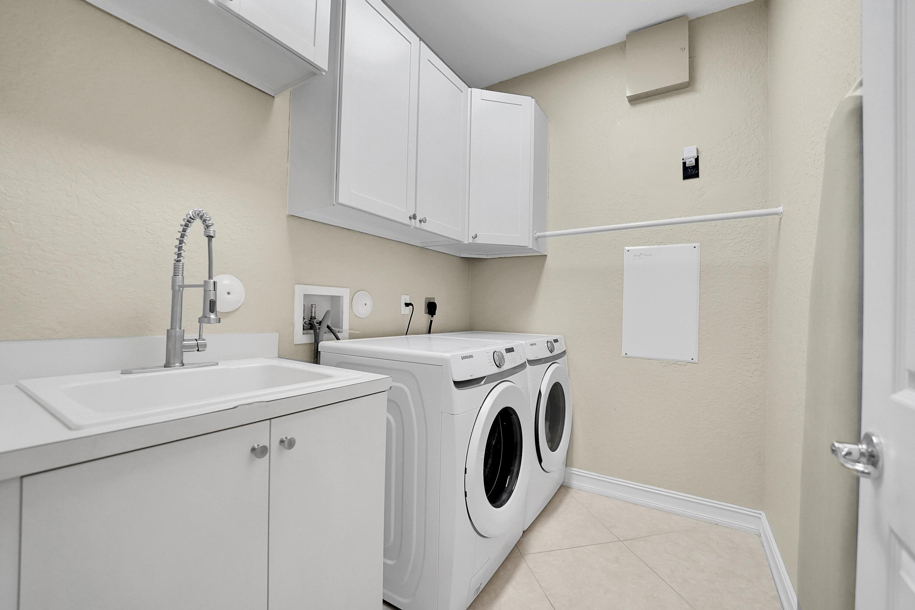 CANYON LAKES PL 6 - Residential