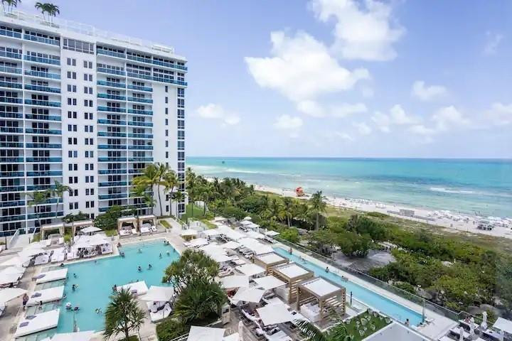 Roney Palace Condo - Residential