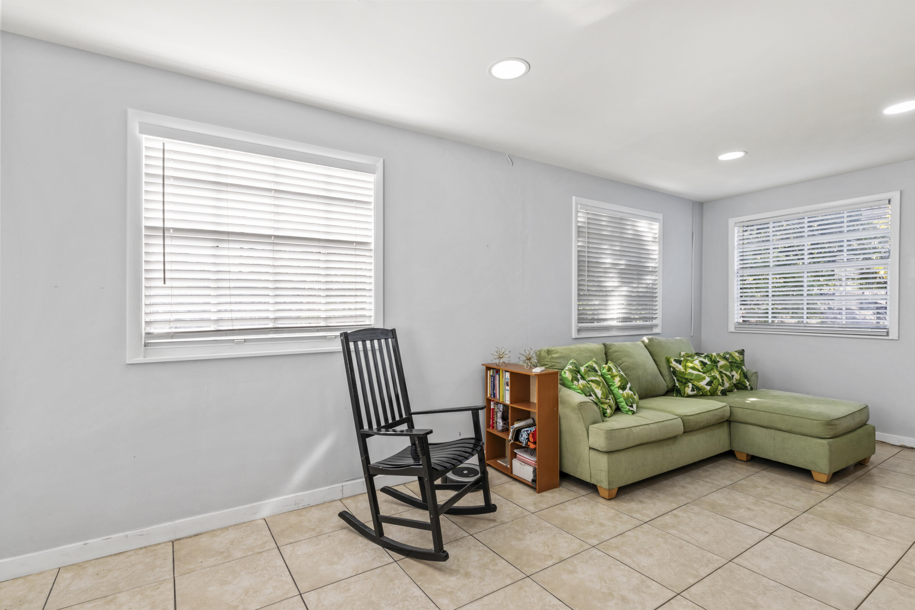PALM RIDGE ESTS NO 2 IN - Residential