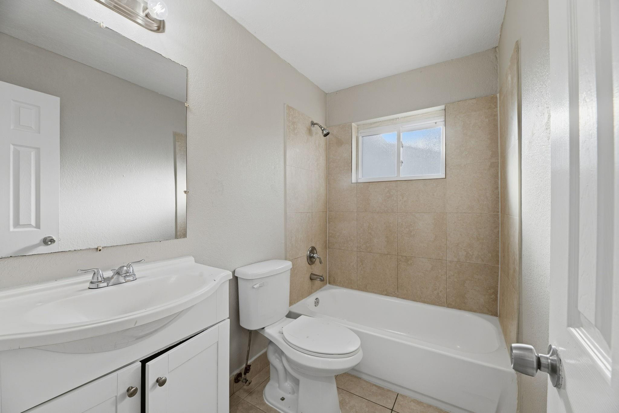 Sunland Park Sec 2 25-37 - Residential