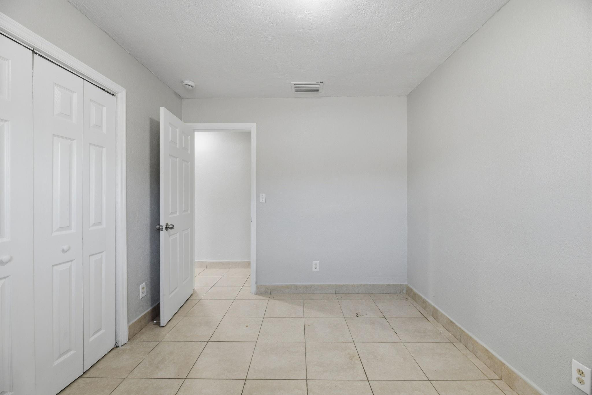 Sunland Park Sec 2 25-37 - Residential