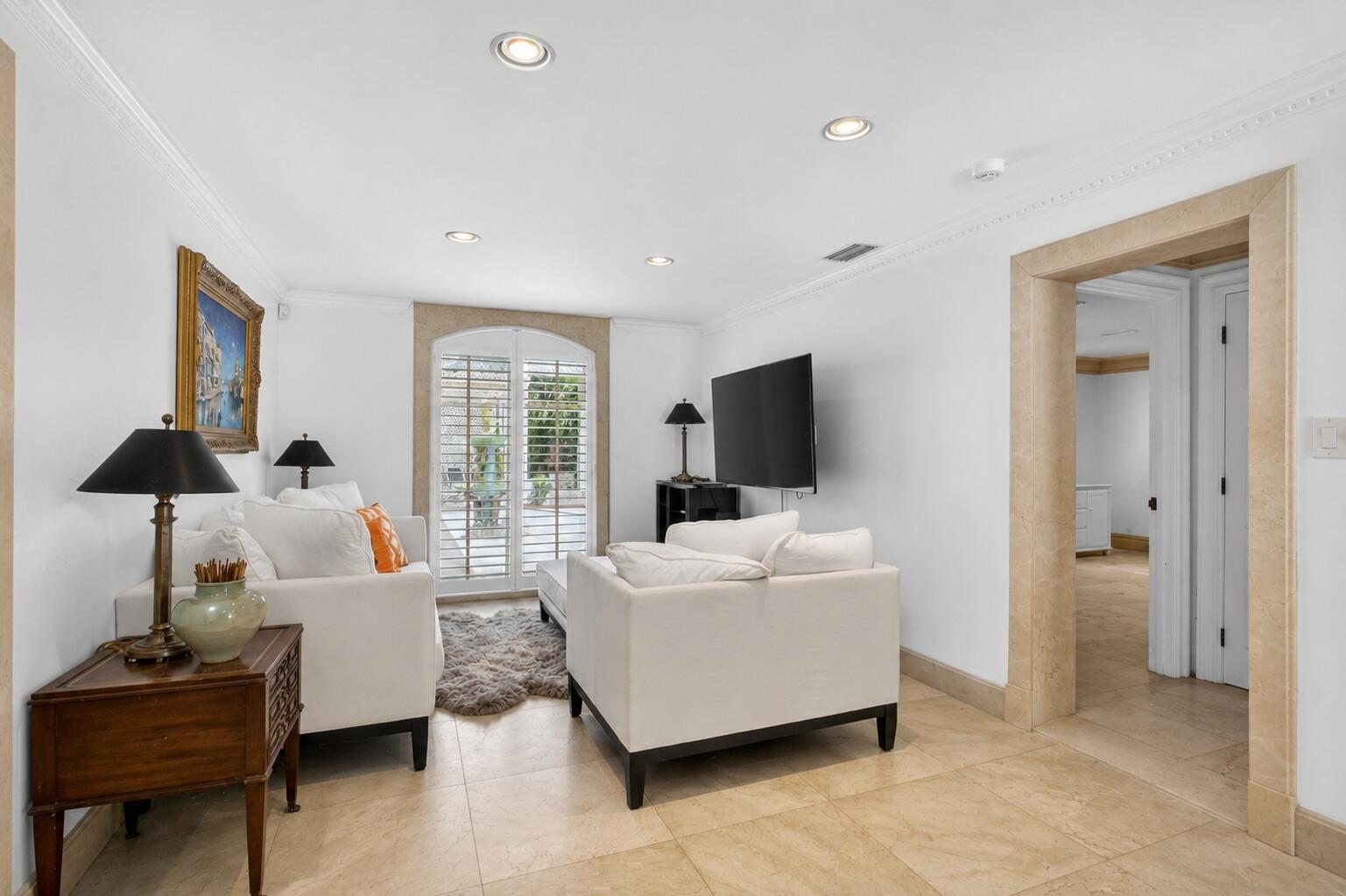 FOX TRAIL - Residential