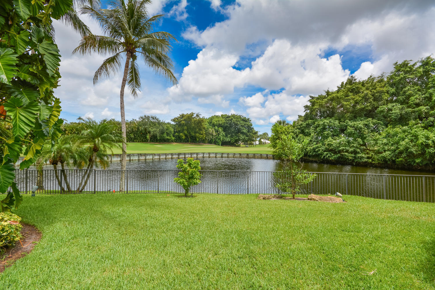 ST ANDREWS COUNTRY CLUB - Residential