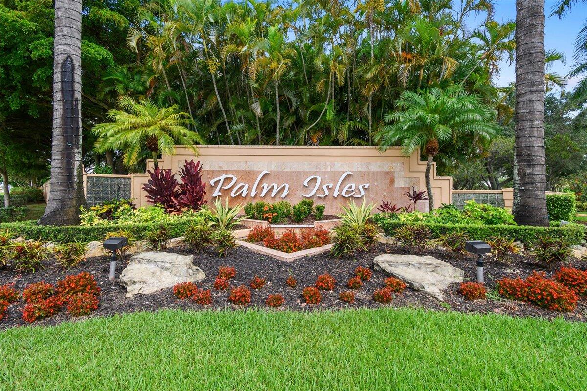 PALM ISLES I, II AND III CONDOS - Residential