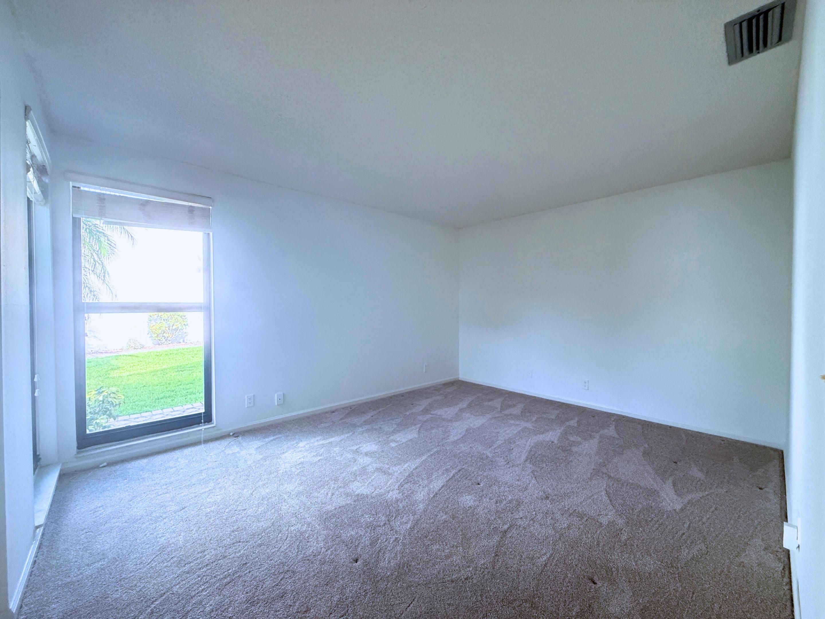 PEPPERTREE CONDO - Residential