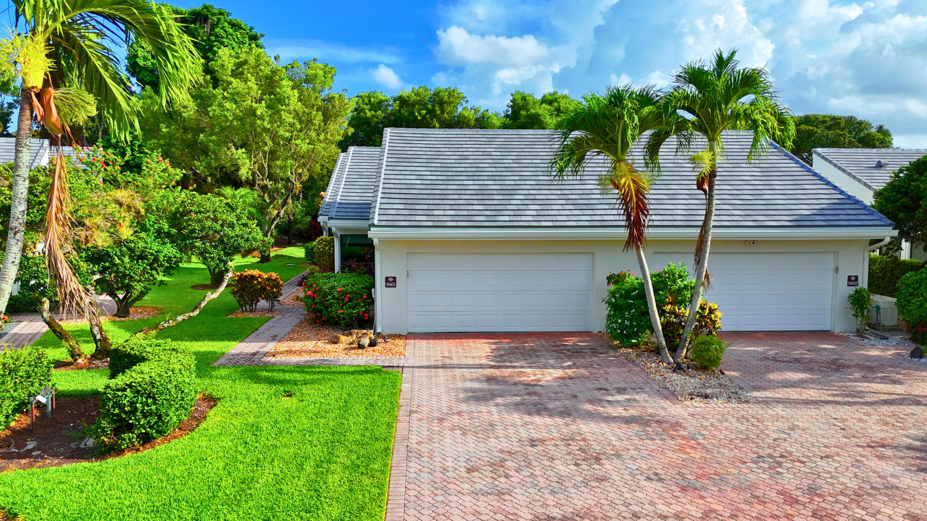 PEPPERTREE CONDO - Residential