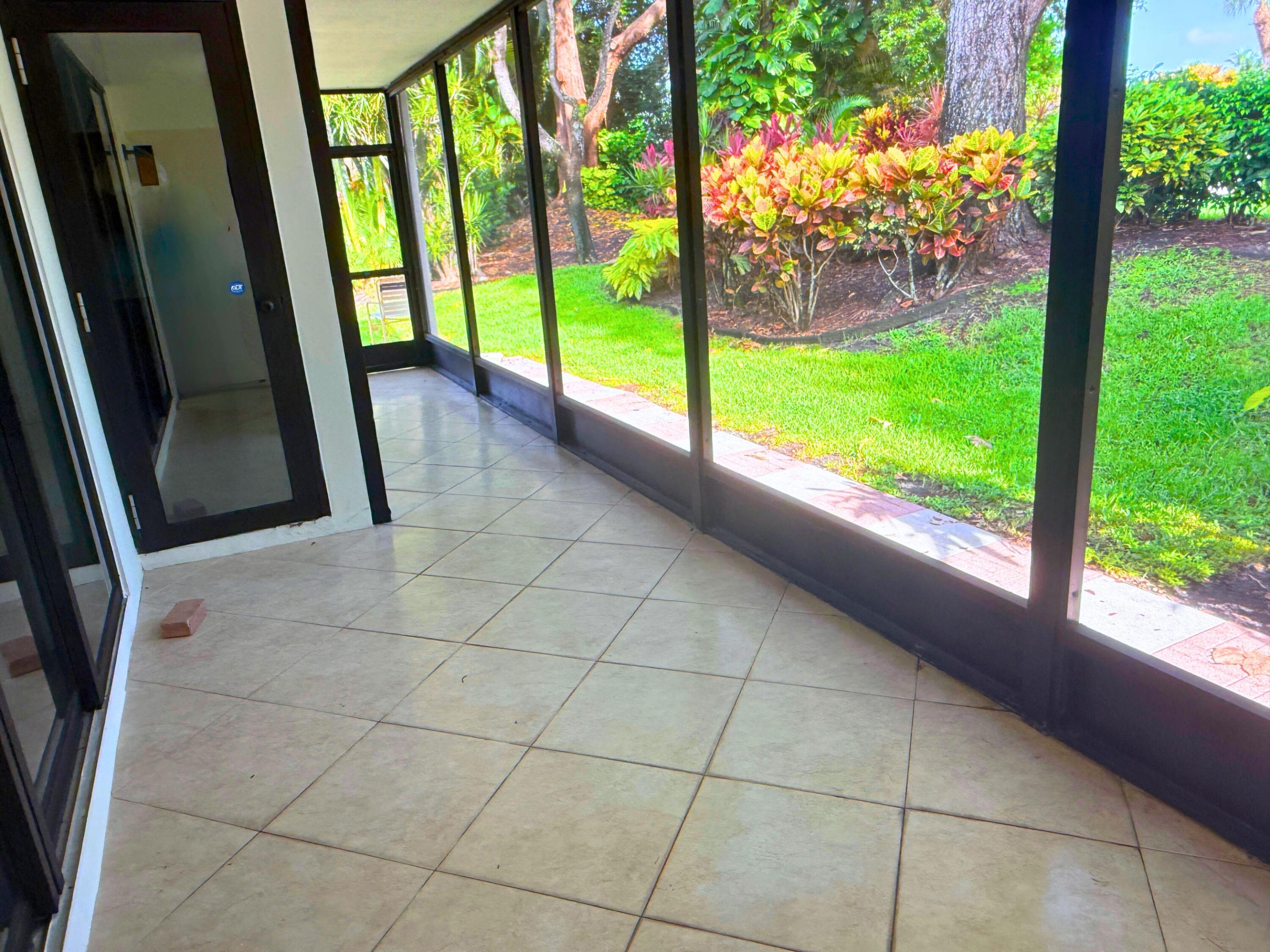 PEPPERTREE CONDO - Residential
