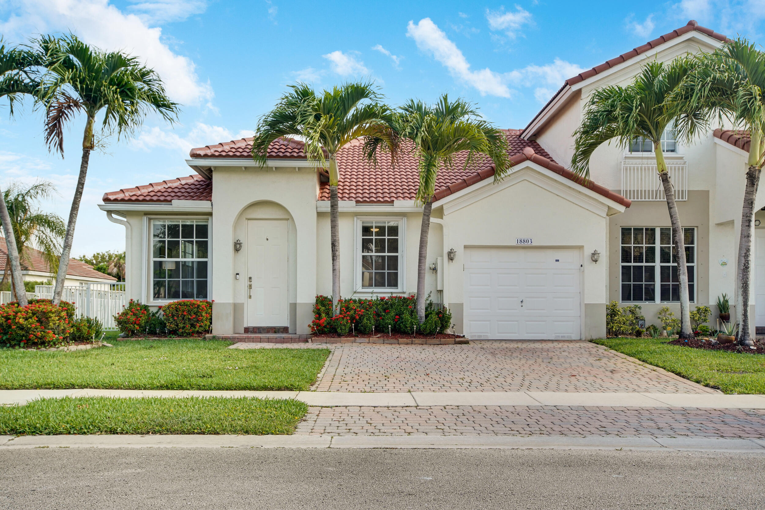 Fully renovated villa in Sunset Lakes. Bright and airy home featuring an open layout with abundant natural light. New roof and A/C installed in 2025. Corner fenced lot with a spacious side yard, offering additional privacy and outdoor space. Conveniently located near the community center and indoor pickleball facilities. The unit is situated directly across from guest parking. Accordion shutters throughout provide added storm protection and peace of mind. Move-in ready with modern updates and a well-maintained interior, offering comfort and convenience in a desirable community.