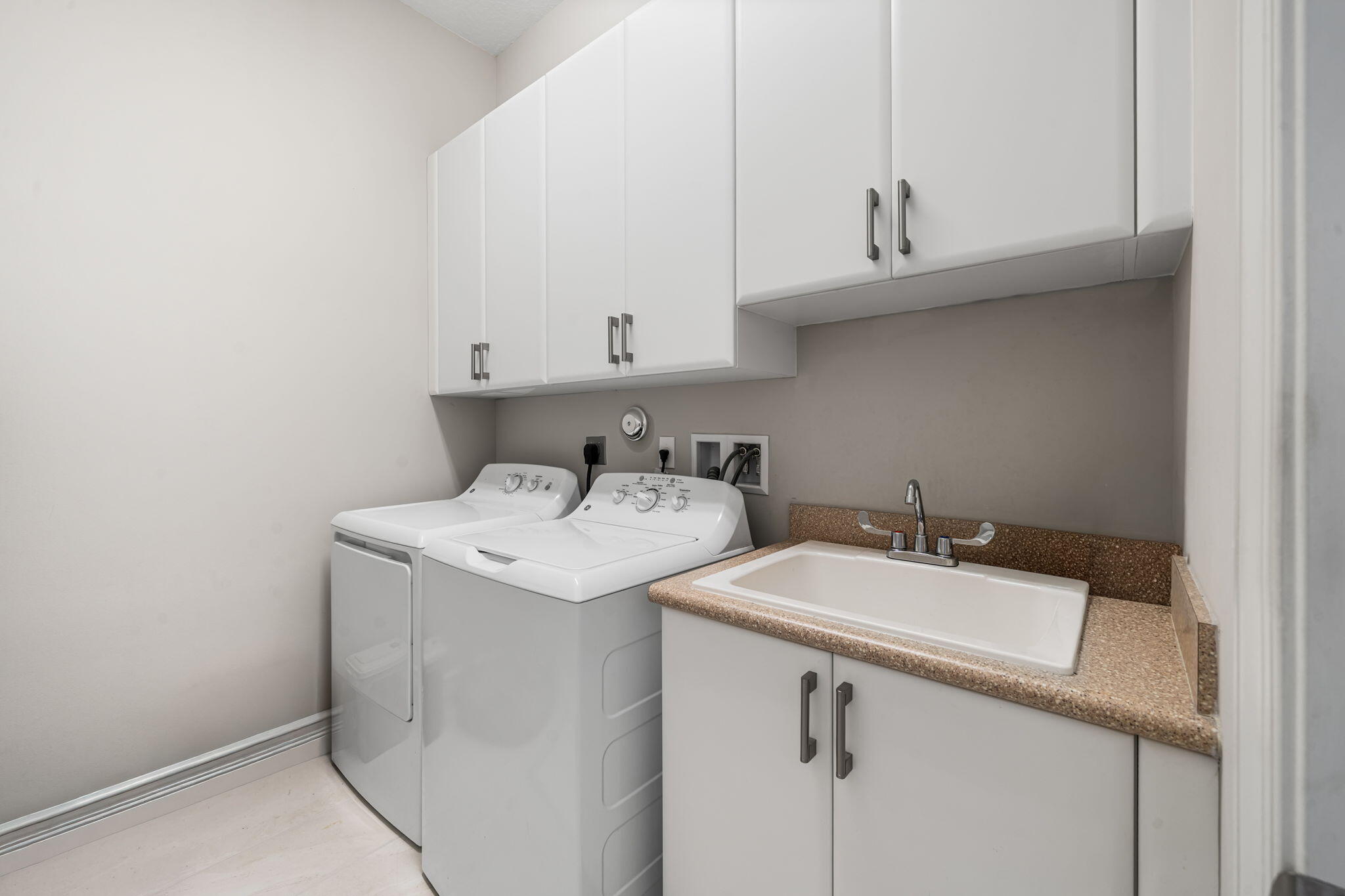 VALENCIA COVE AGR PUD SOUTH PL - Residential