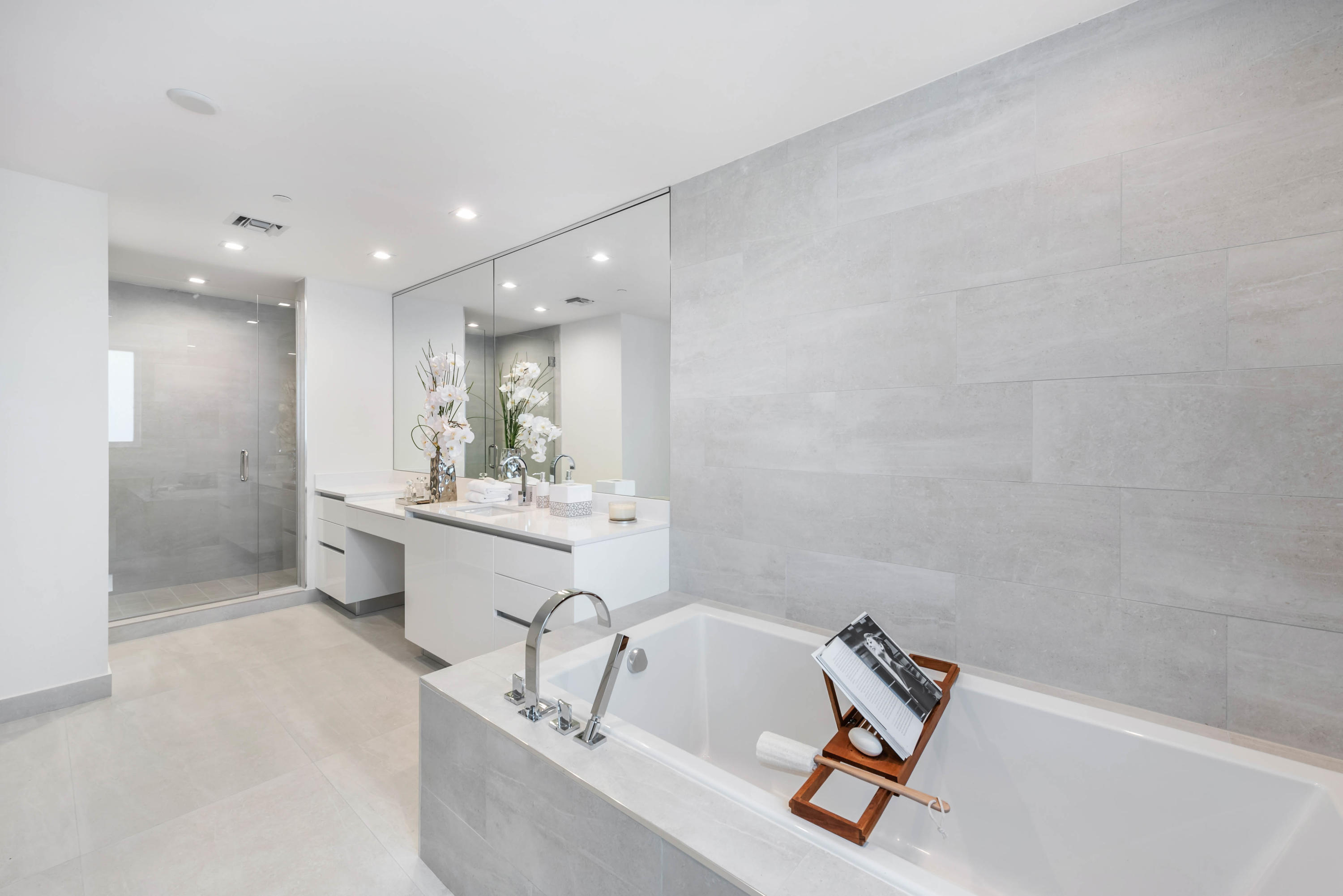 AKOYA BOCA WEST/Boca West Country Club - Residential