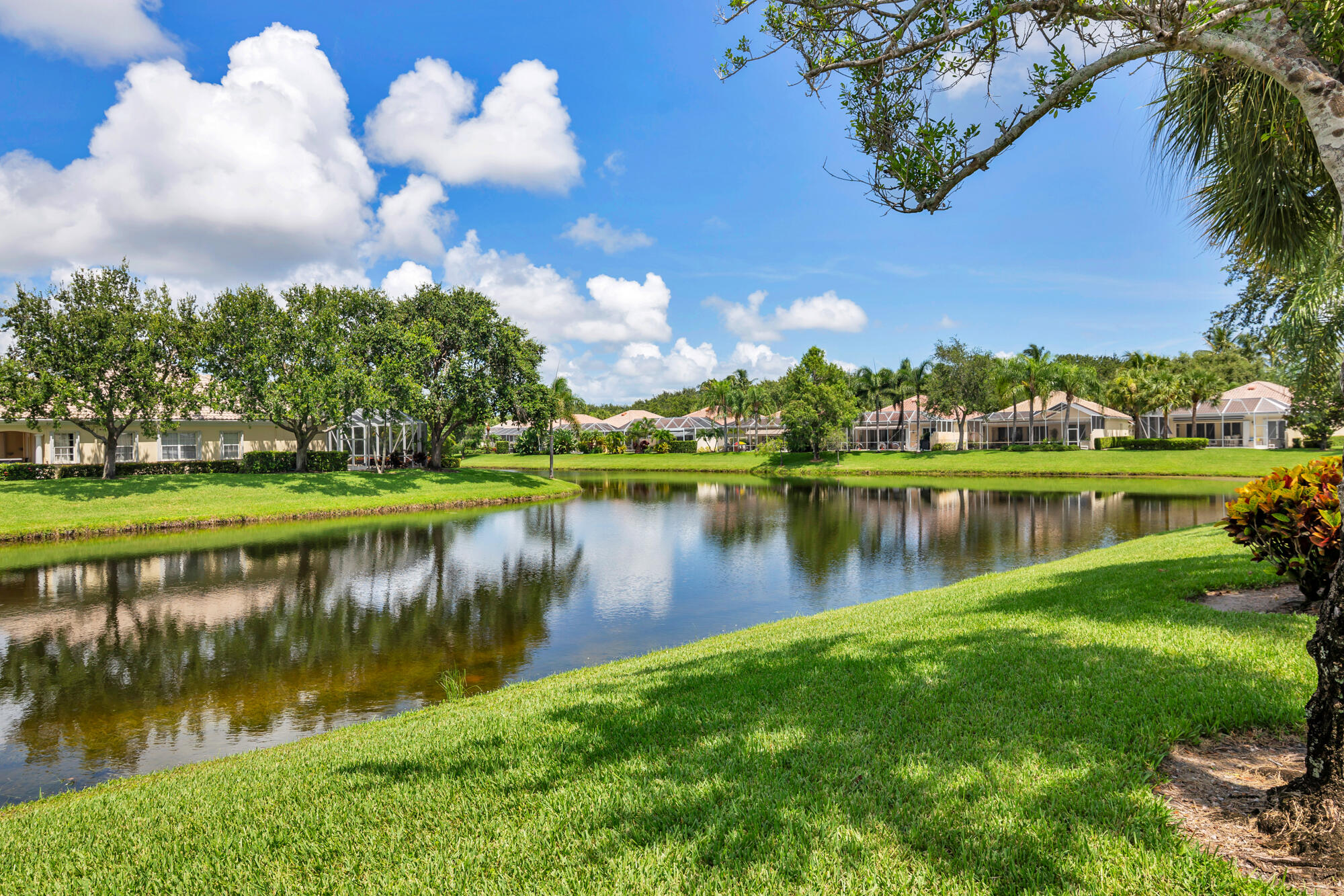 ISLES AT PALM BEACH GARDENS - Residential