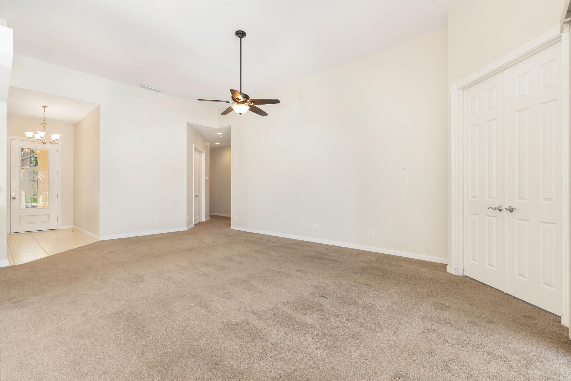 ISLES AT PALM BEACH GARDENS - Residential