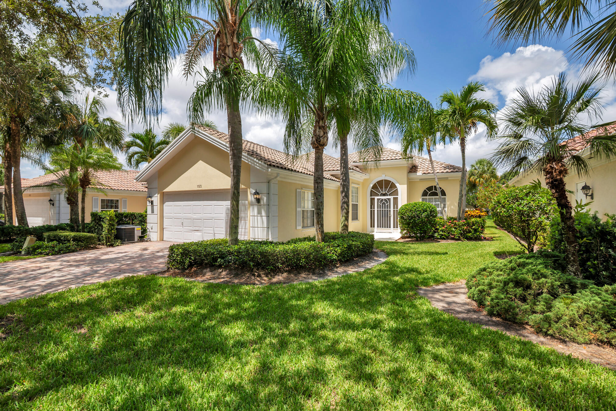 ISLES AT PALM BEACH GARDENS - Residential