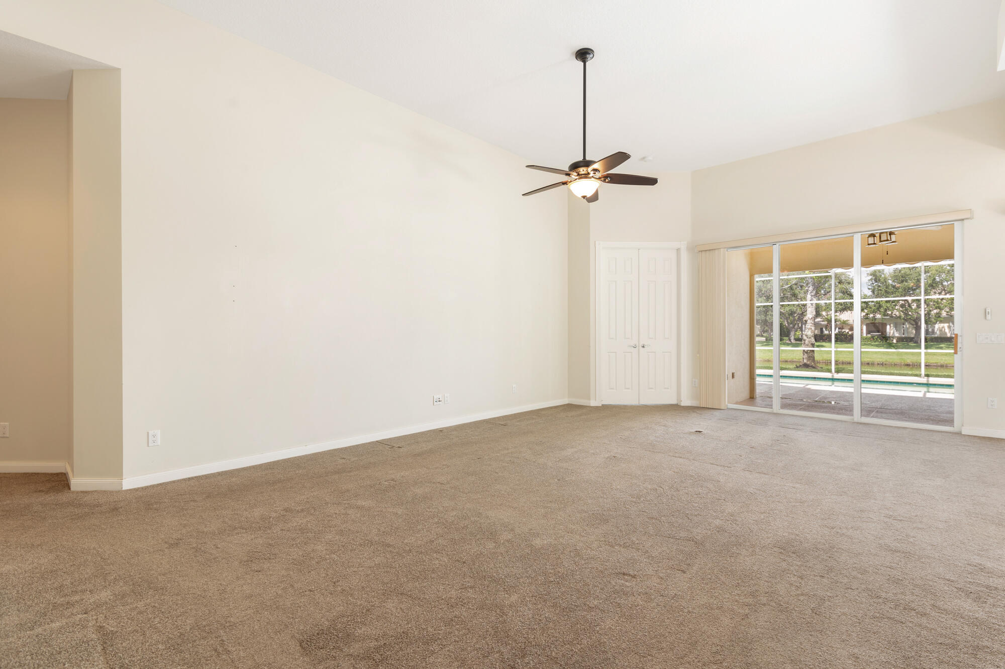 ISLES AT PALM BEACH GARDENS - Residential