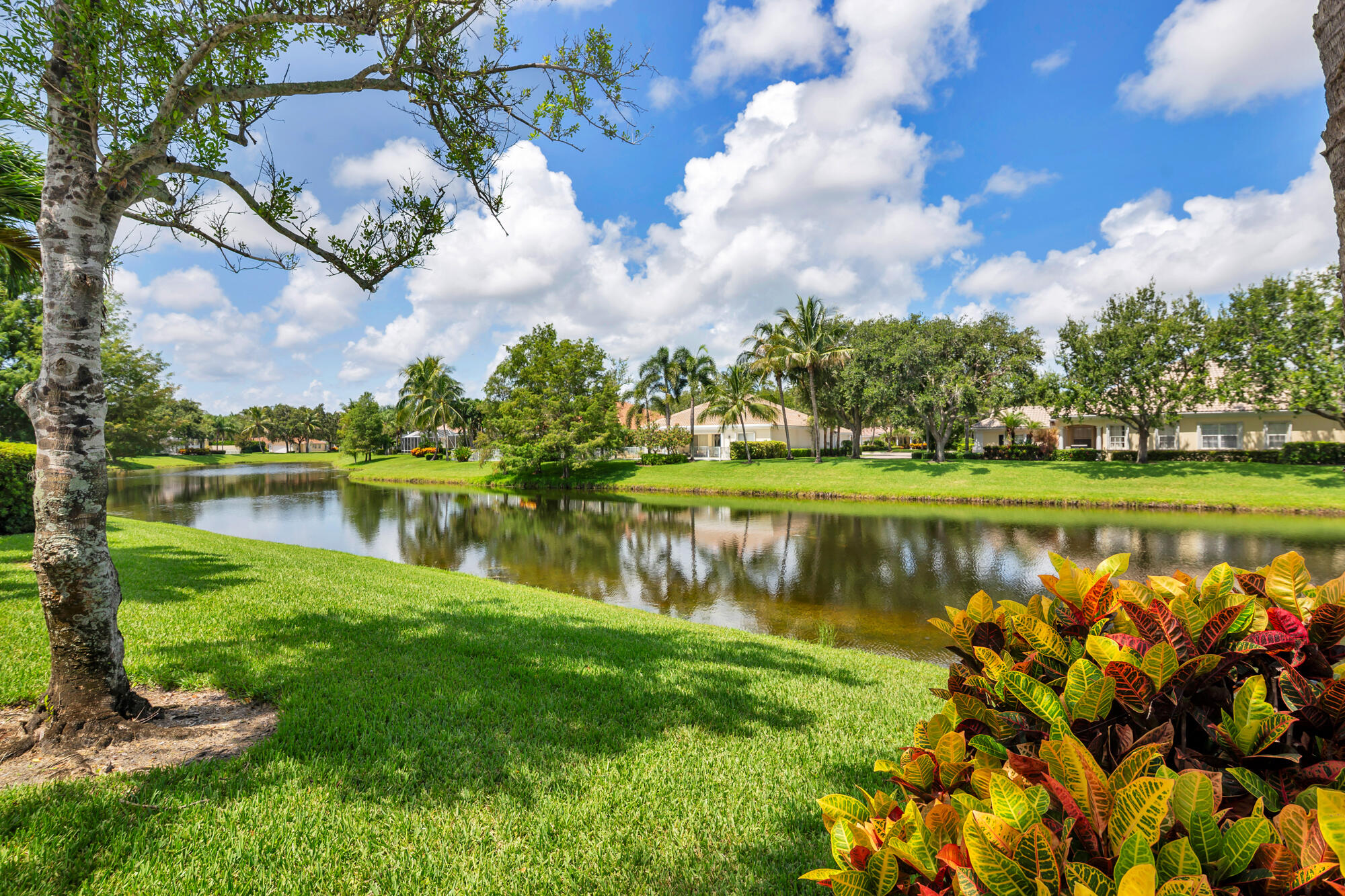 ISLES AT PALM BEACH GARDENS - Residential