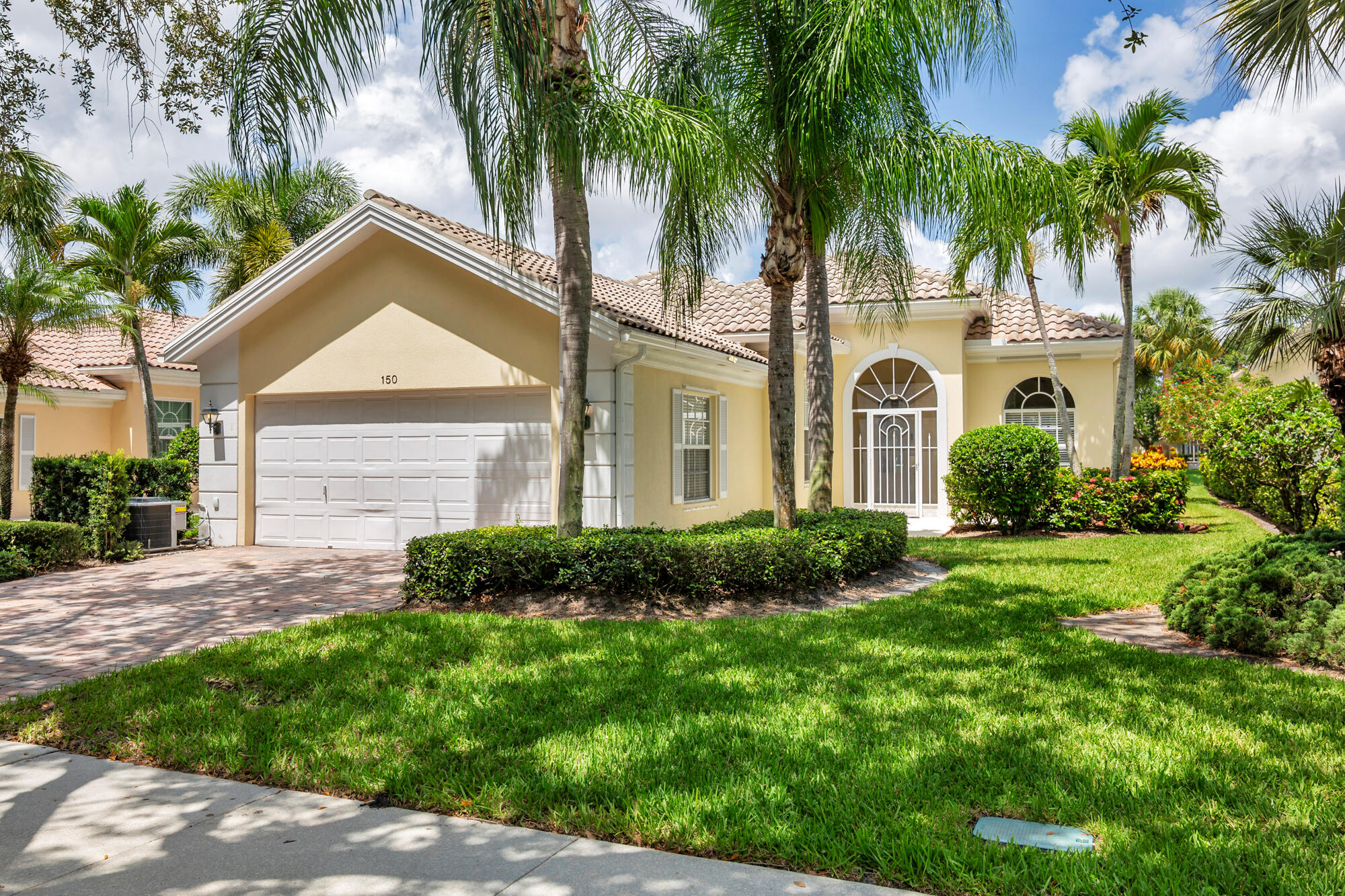 ISLES AT PALM BEACH GARDENS - Residential