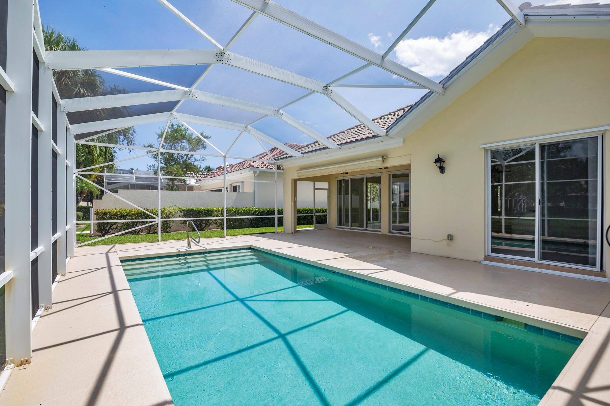 ISLES AT PALM BEACH GARDENS - Residential
