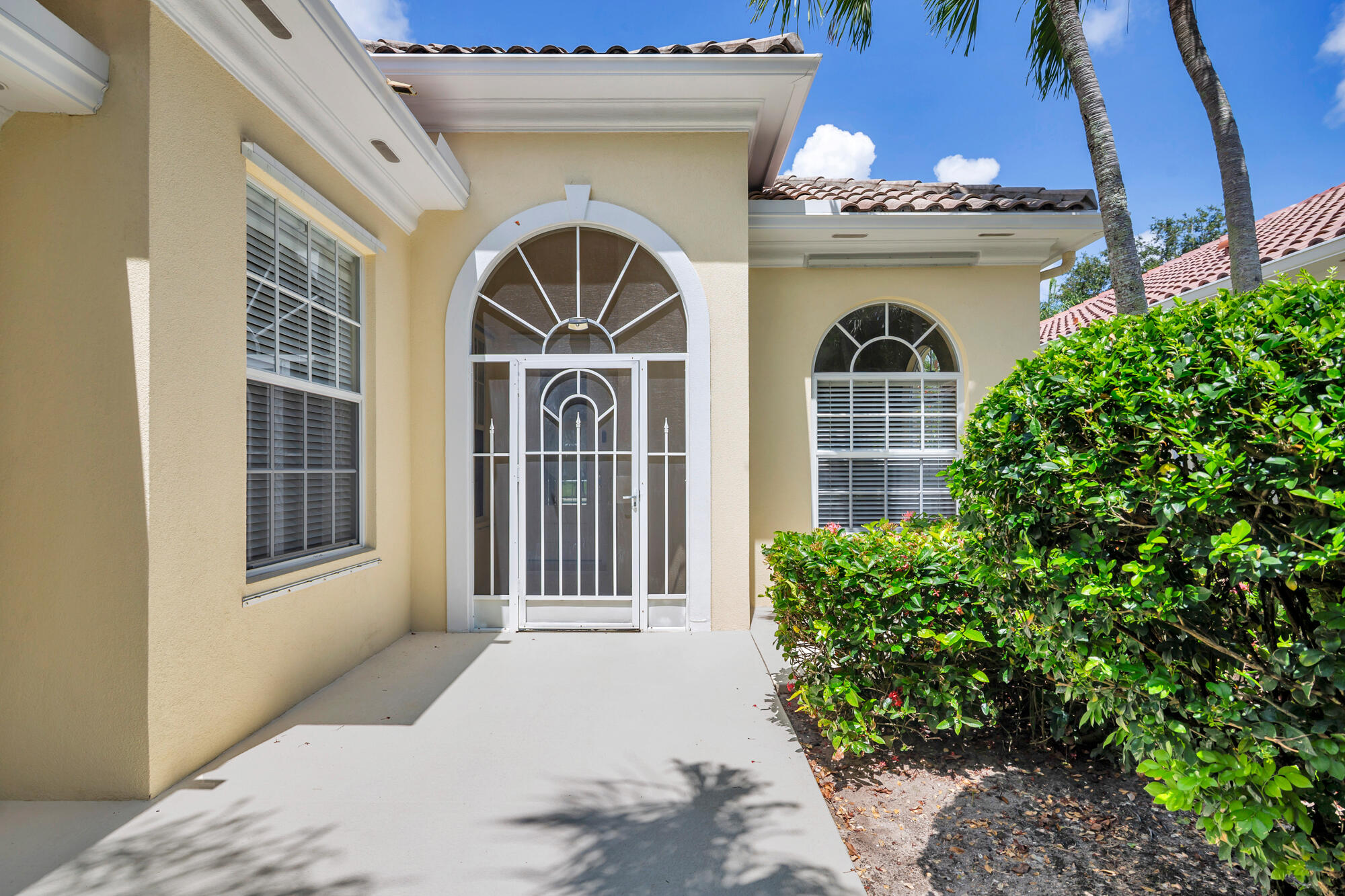 ISLES AT PALM BEACH GARDENS - Residential
