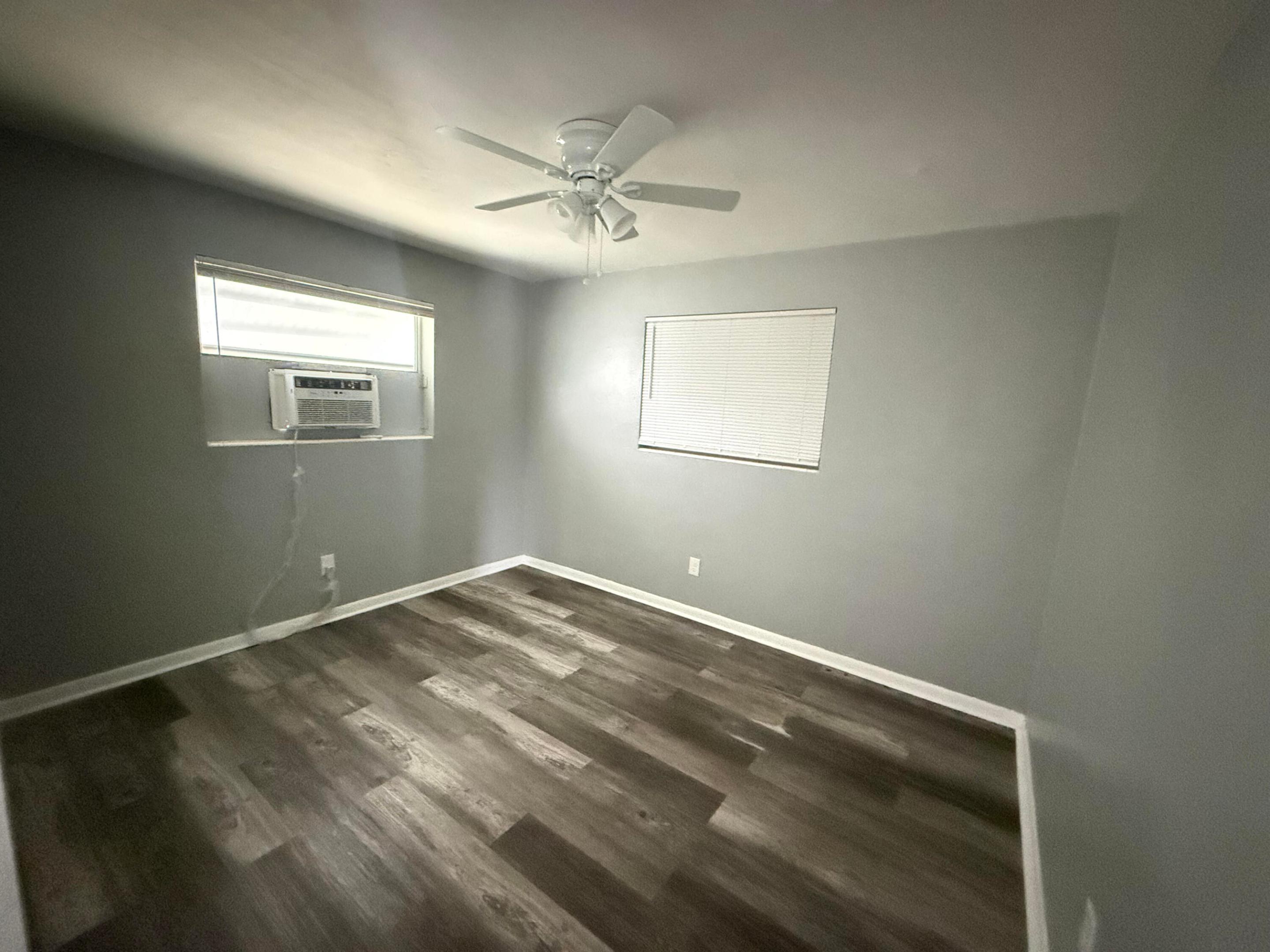 FLORAL HEIGHTS - Residential Lease
