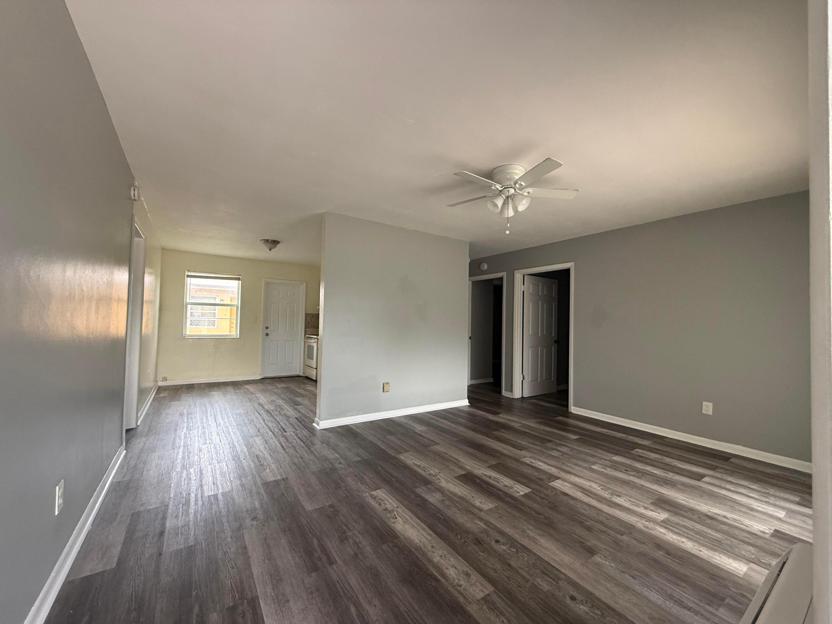 FLORAL HEIGHTS - Residential Lease