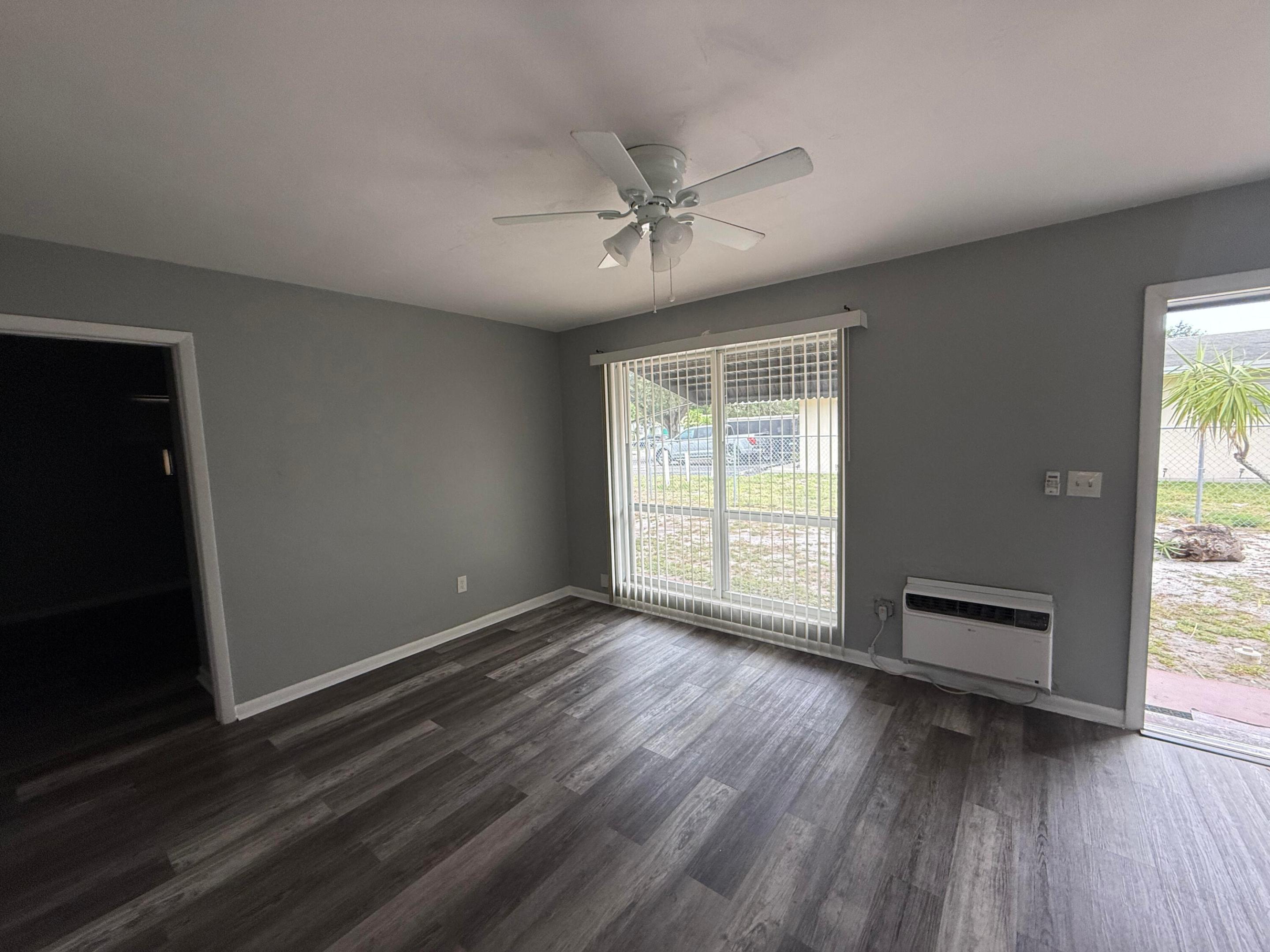 FLORAL HEIGHTS - Residential Lease