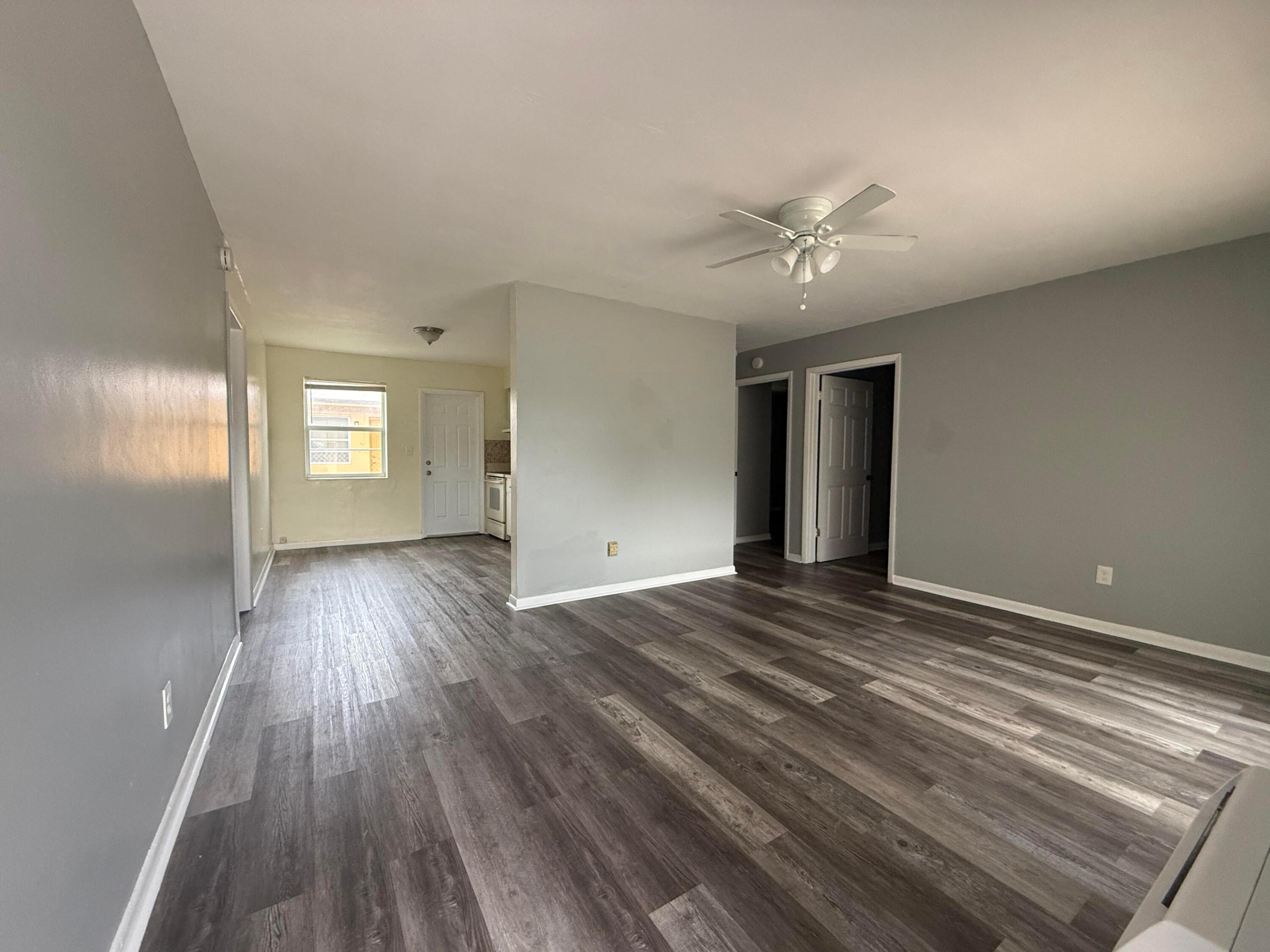 FLORAL HEIGHTS - Residential Lease