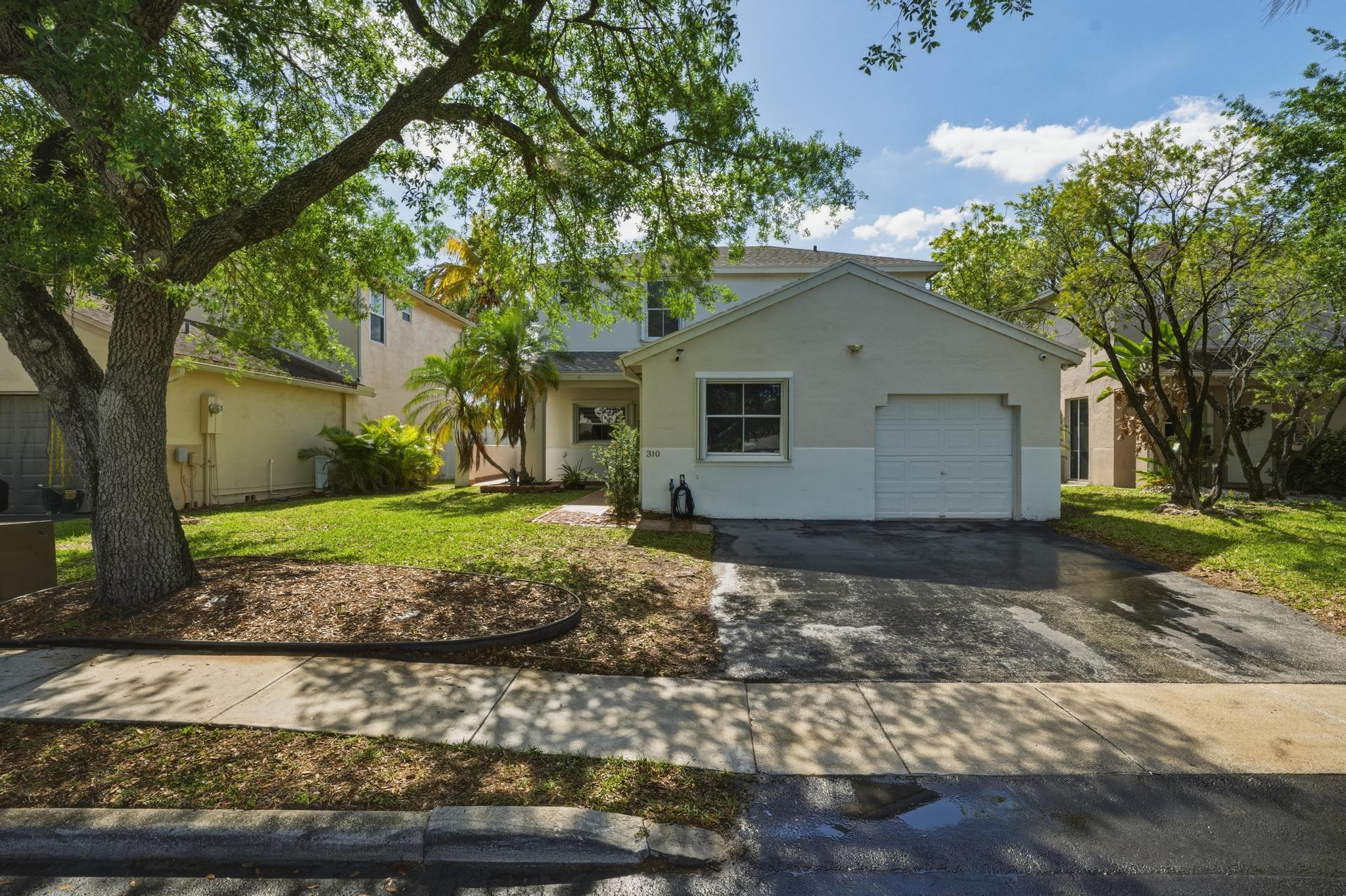 CHAPEL TRAIL REPLAT - Residential