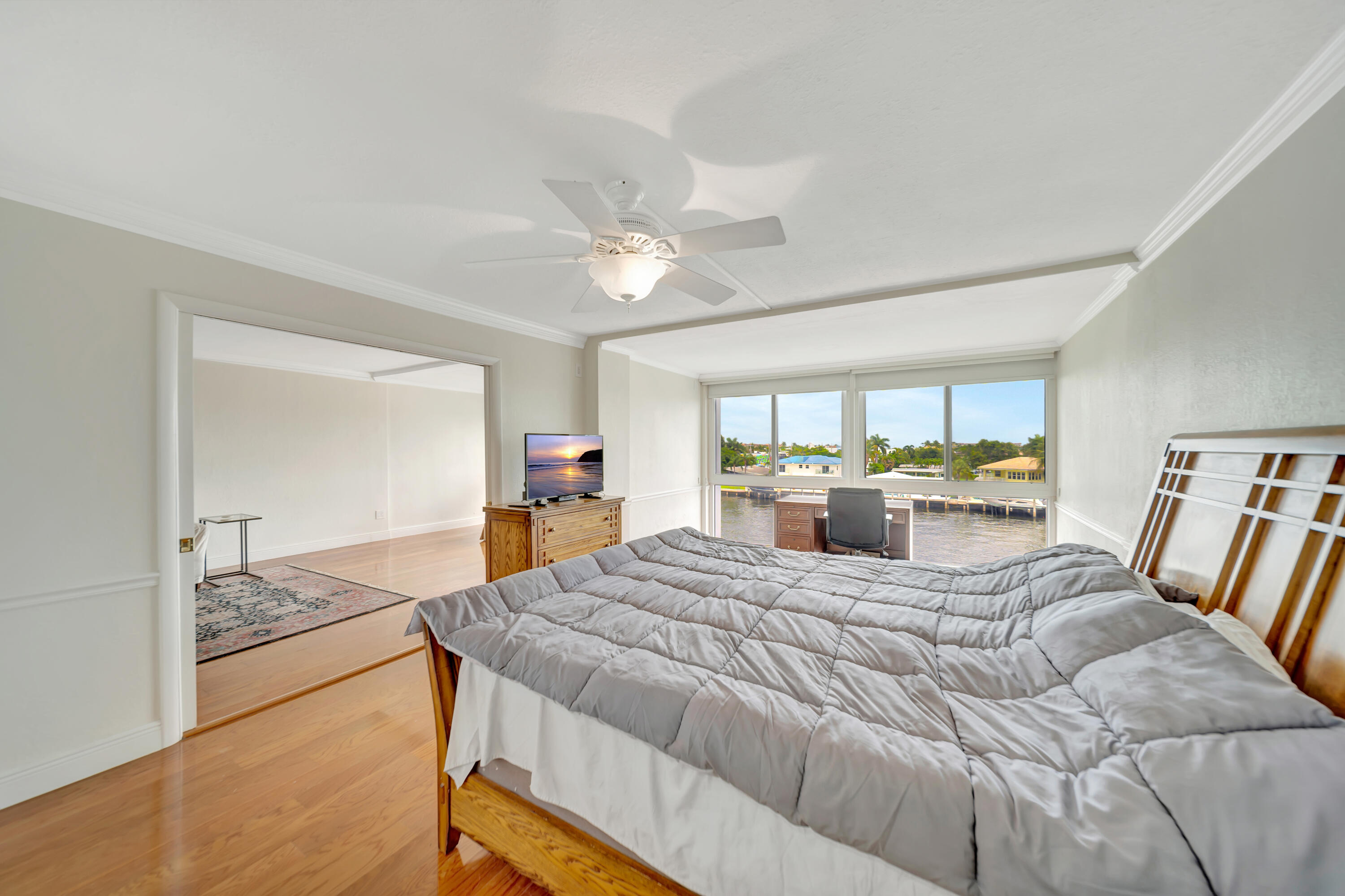 ROYAL MARINER CONDO - Residential Lease