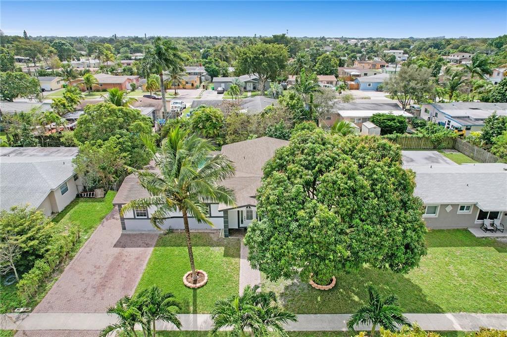 SUNRISE GOLF VILLAGE SEC - Residential