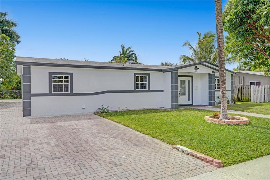 SUNRISE GOLF VILLAGE SEC - Residential