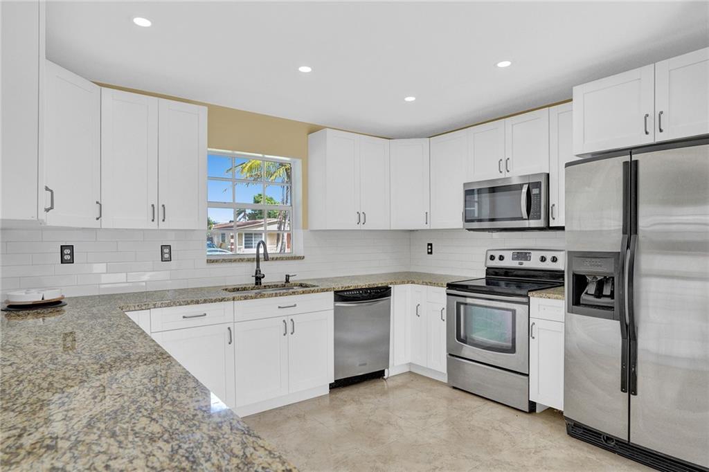 SUNRISE GOLF VILLAGE SEC - Residential