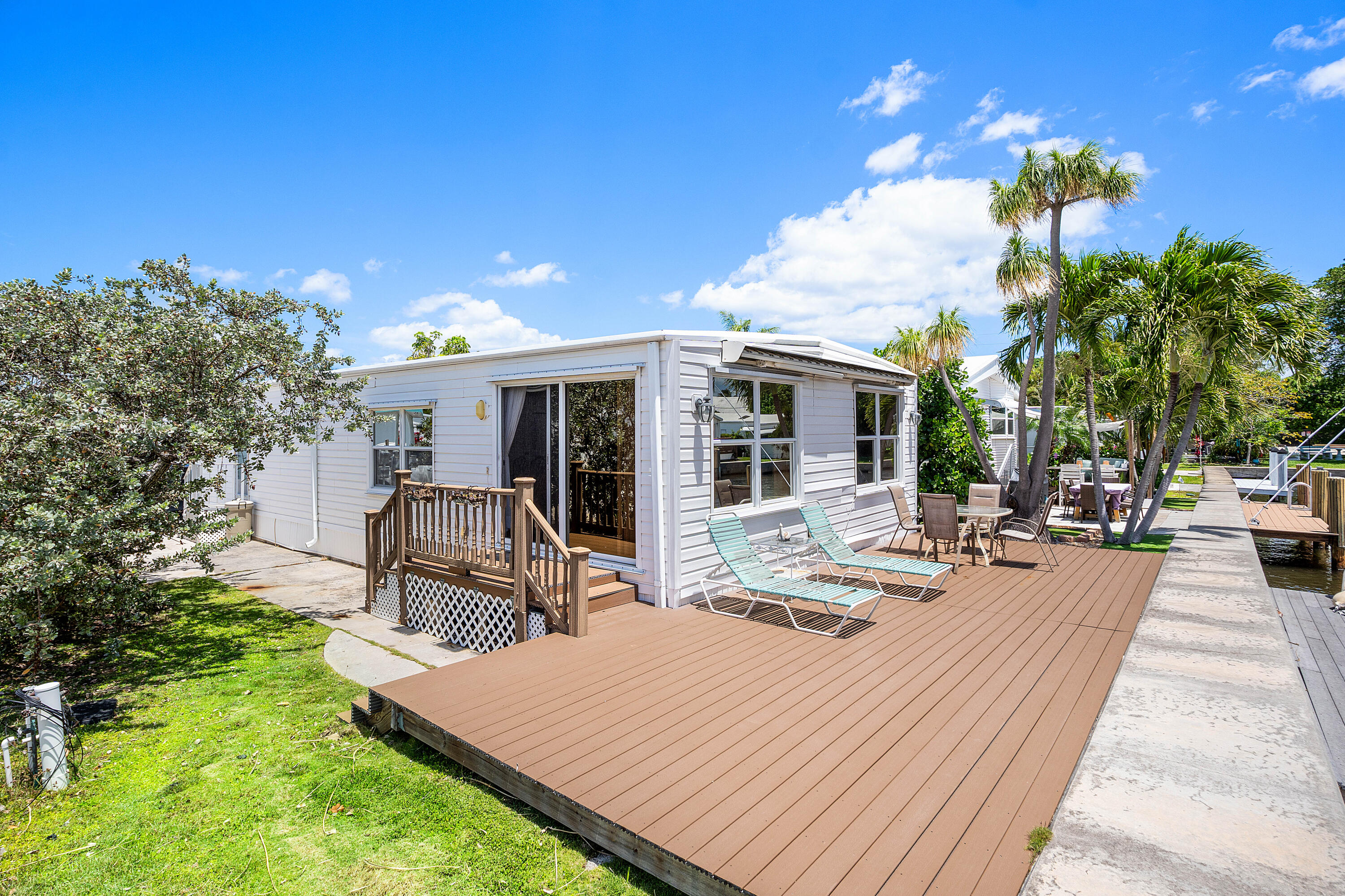 BRINY BREEZES, Inc - Residential