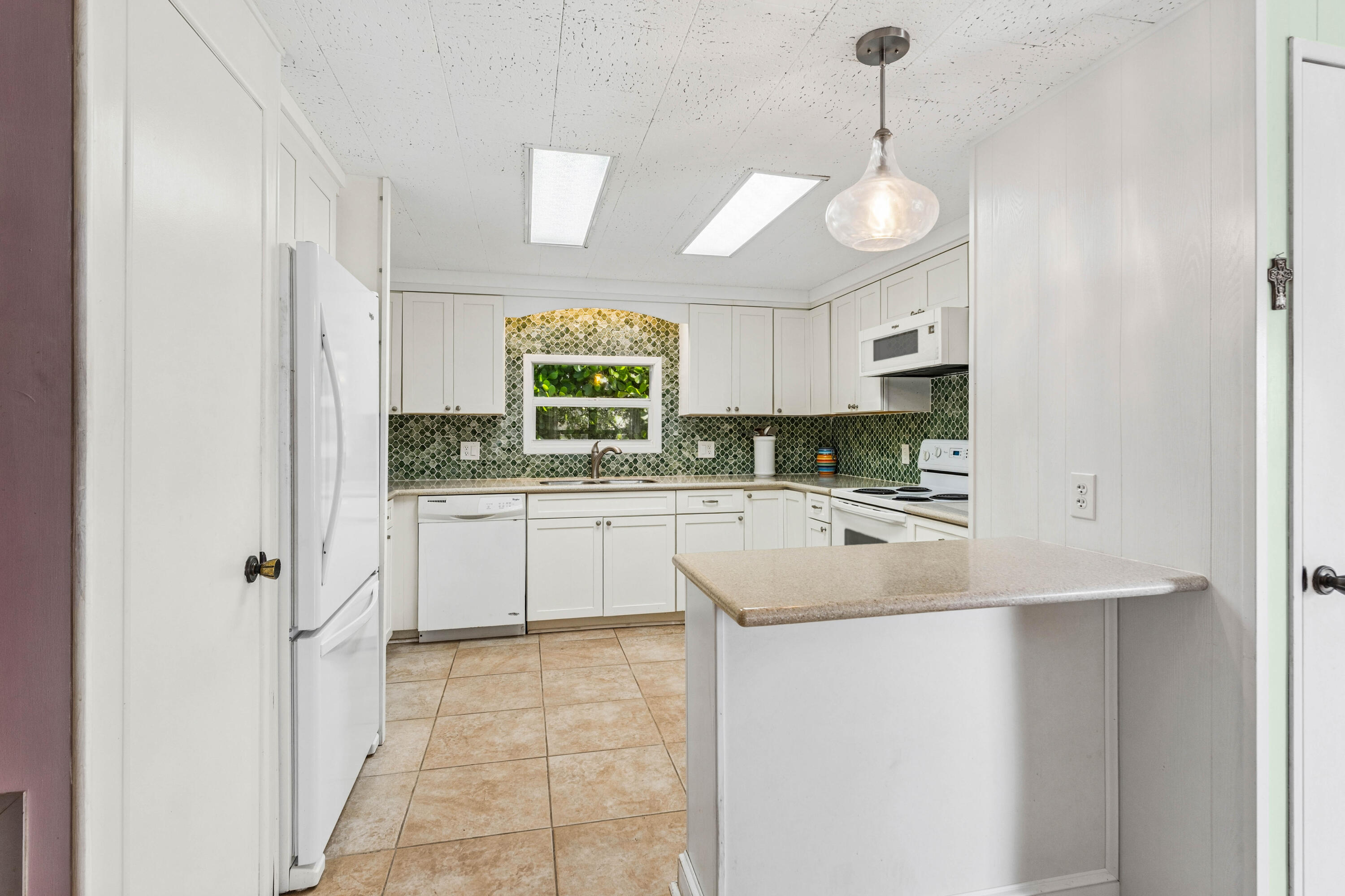 BRINY BREEZES, Inc - Residential