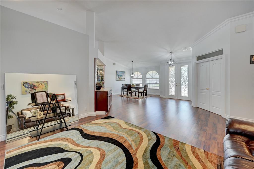 Pine Ridge 112-37 B - Residential