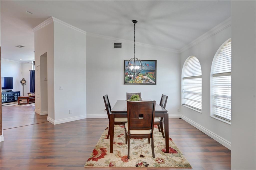 Pine Ridge 112-37 B - Residential