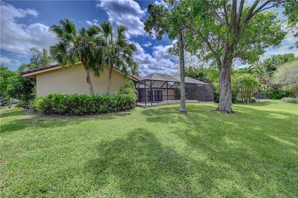 Pine Ridge 112-37 B - Residential