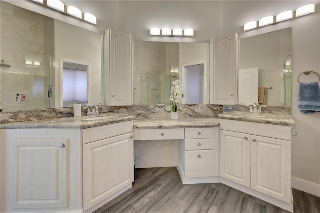 Pine Ridge 112-37 B - Residential
