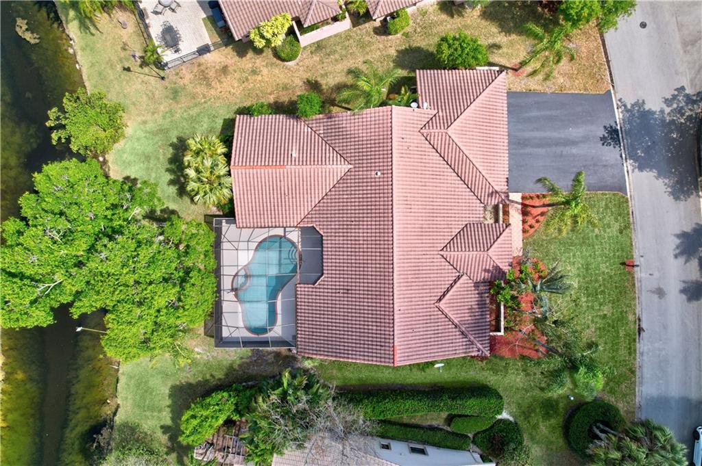 Pine Ridge 112-37 B - Residential