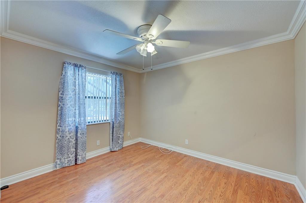Pine Ridge 112-37 B - Residential