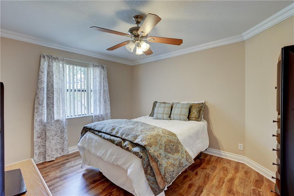 Pine Ridge 112-37 B - Residential