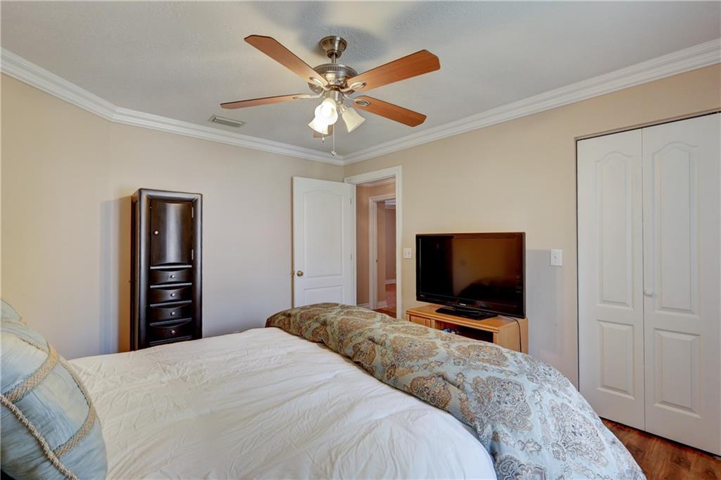 Pine Ridge 112-37 B - Residential