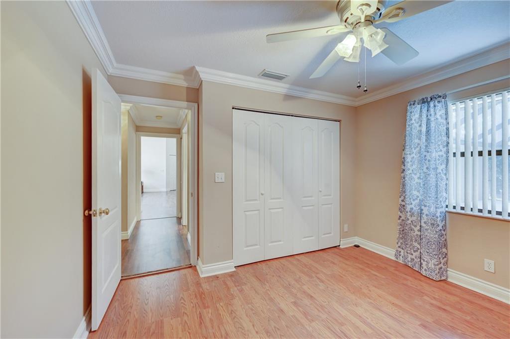 Pine Ridge 112-37 B - Residential