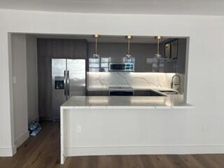 COMMODORE PLAZA CONDO - Residential Lease