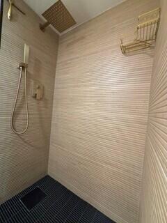 COMMODORE PLAZA CONDO - Residential Lease