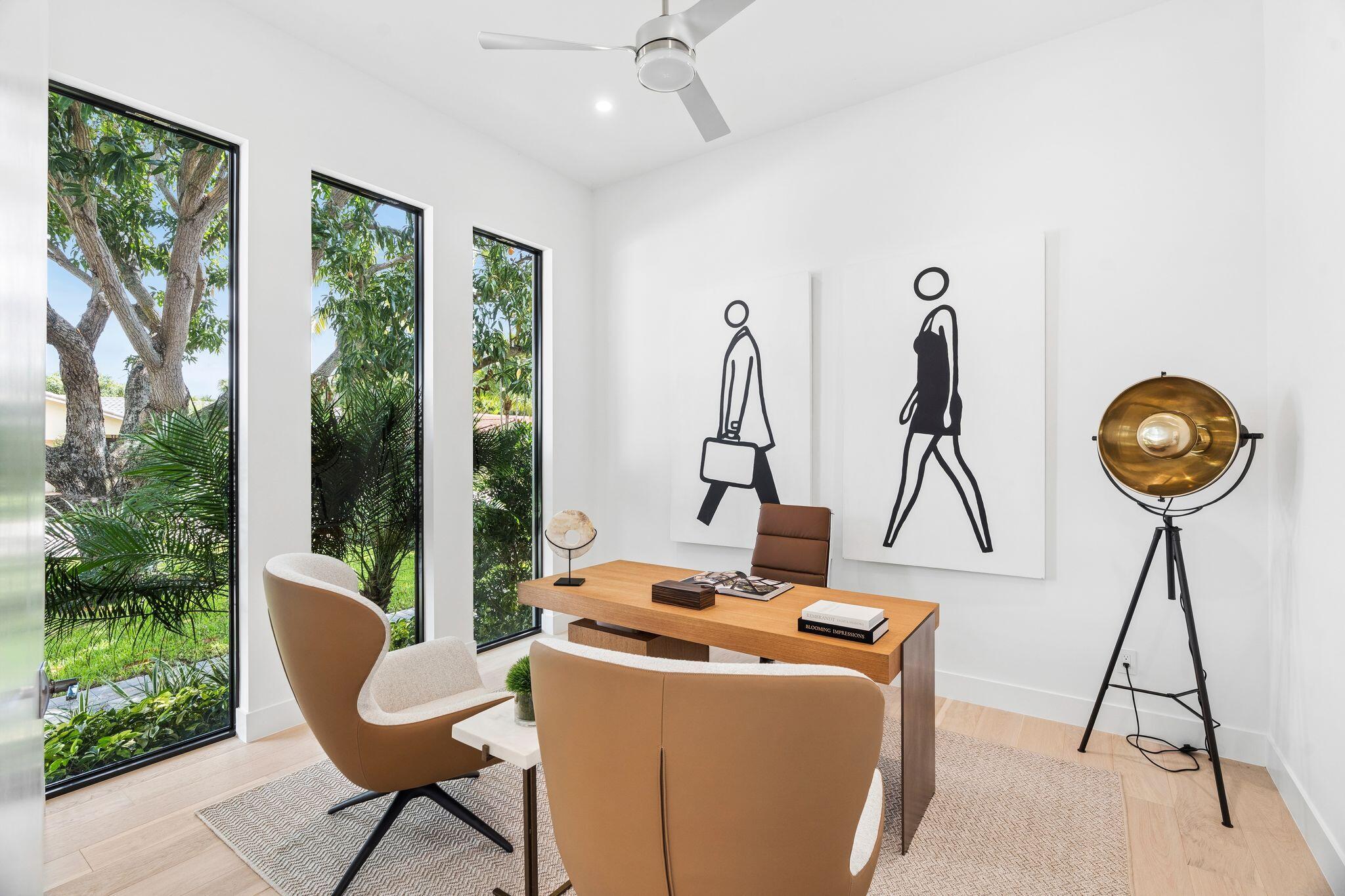 LAKE FLORESTA PARK - Residential