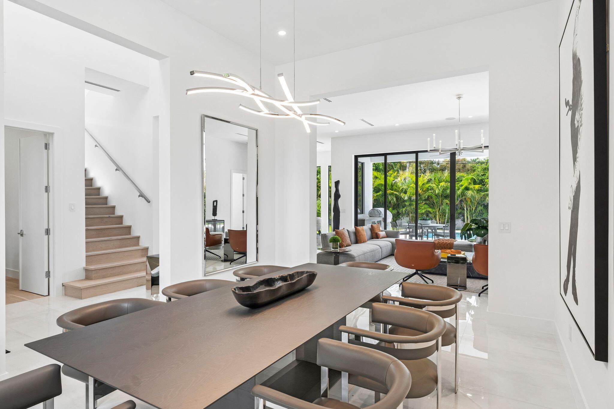 LAKE FLORESTA PARK - Residential