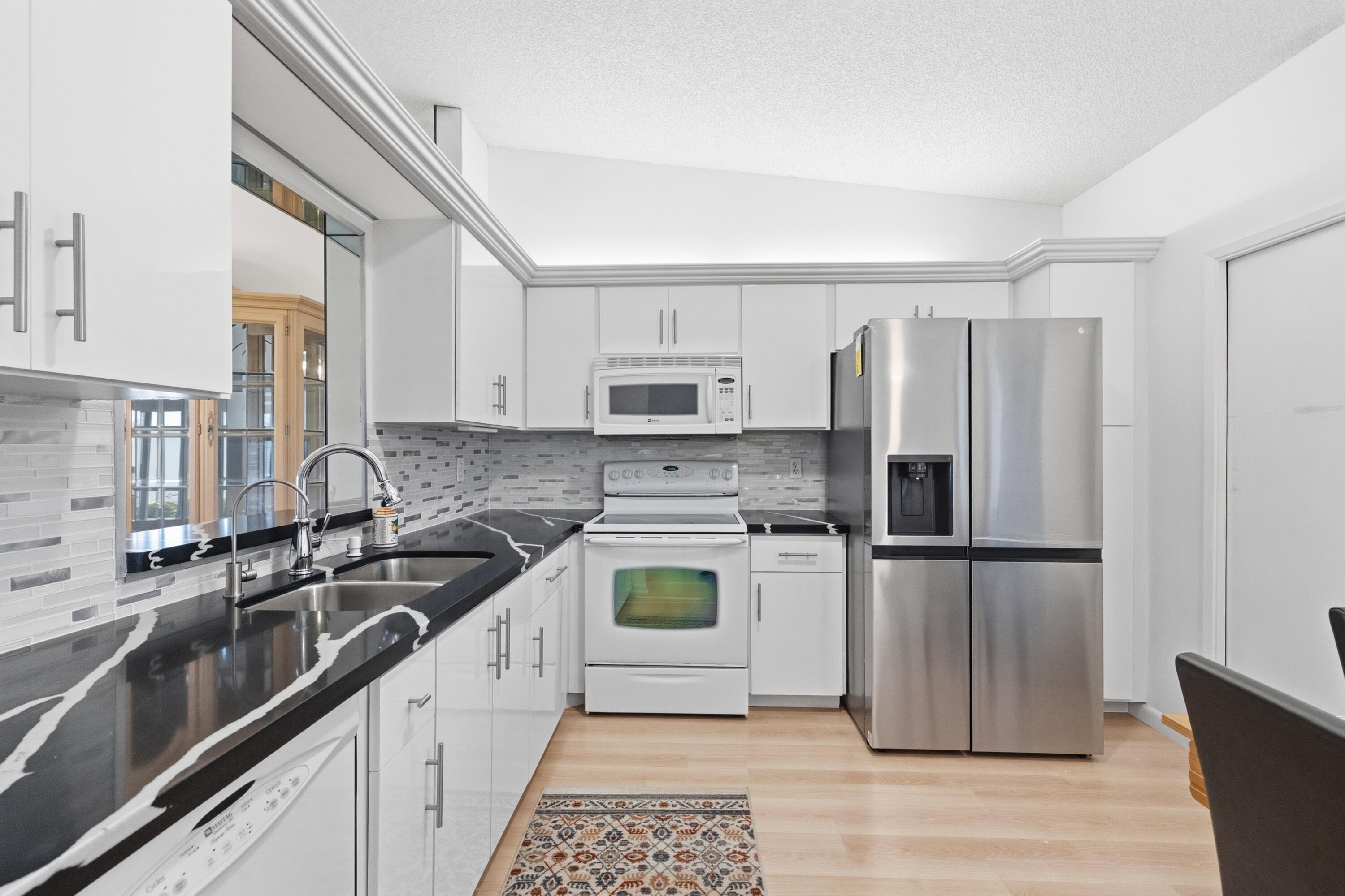 WHISPER WALK SEC C CONDO - Residential