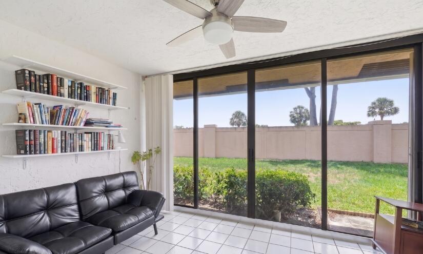 WHISPER WALK SEC C CONDO - Residential