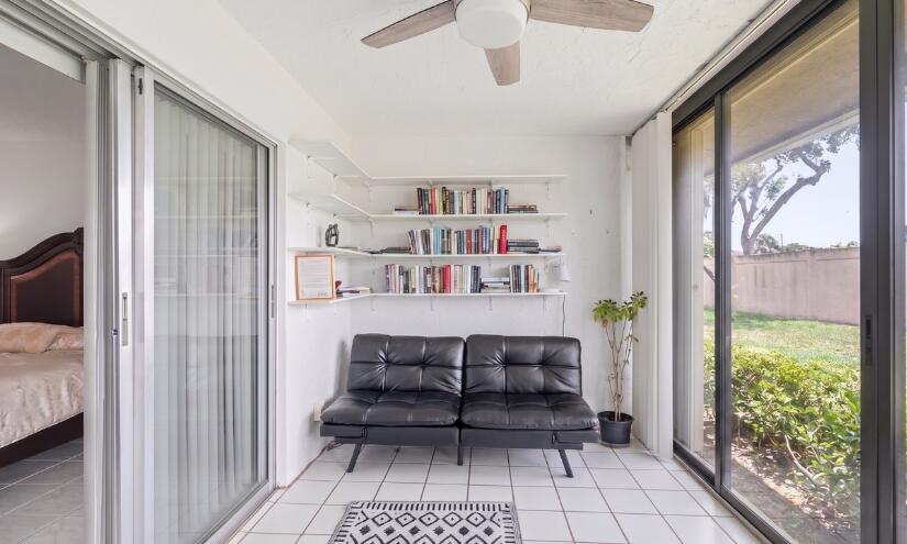 WHISPER WALK SEC C CONDO - Residential